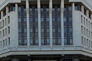 Парламент Крыма выступил против "радикалов"