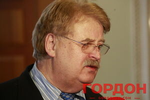 Брок призвал освободить заключенных Евромайдана