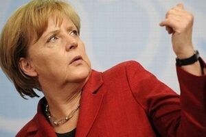 Меркель поддержала протестующих