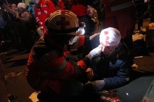 Медика, который оказывал помощь пострадавшим на Грушевского, арестовали на два месяца
