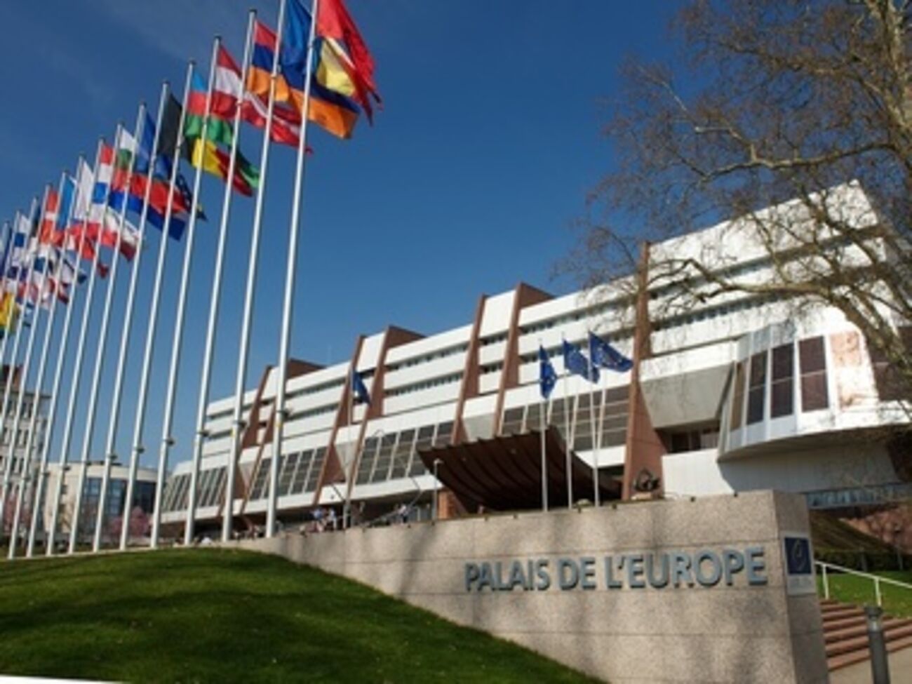 Проект резолюции ПАСЕ: Вопрос санкций могут рассмотреть в апреле