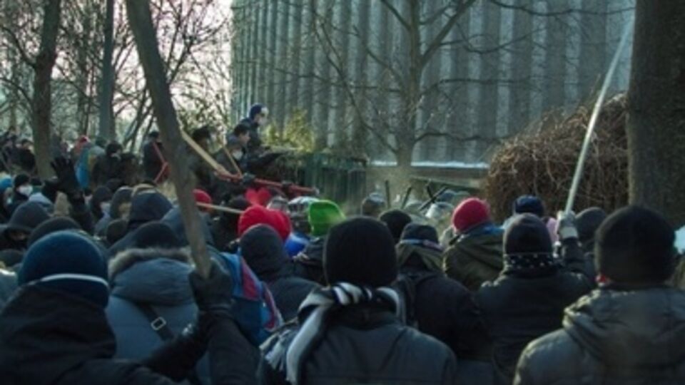 Адвоката активистов хотели покалечить