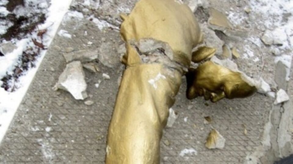 Ранее Ленина снесли в Котовске