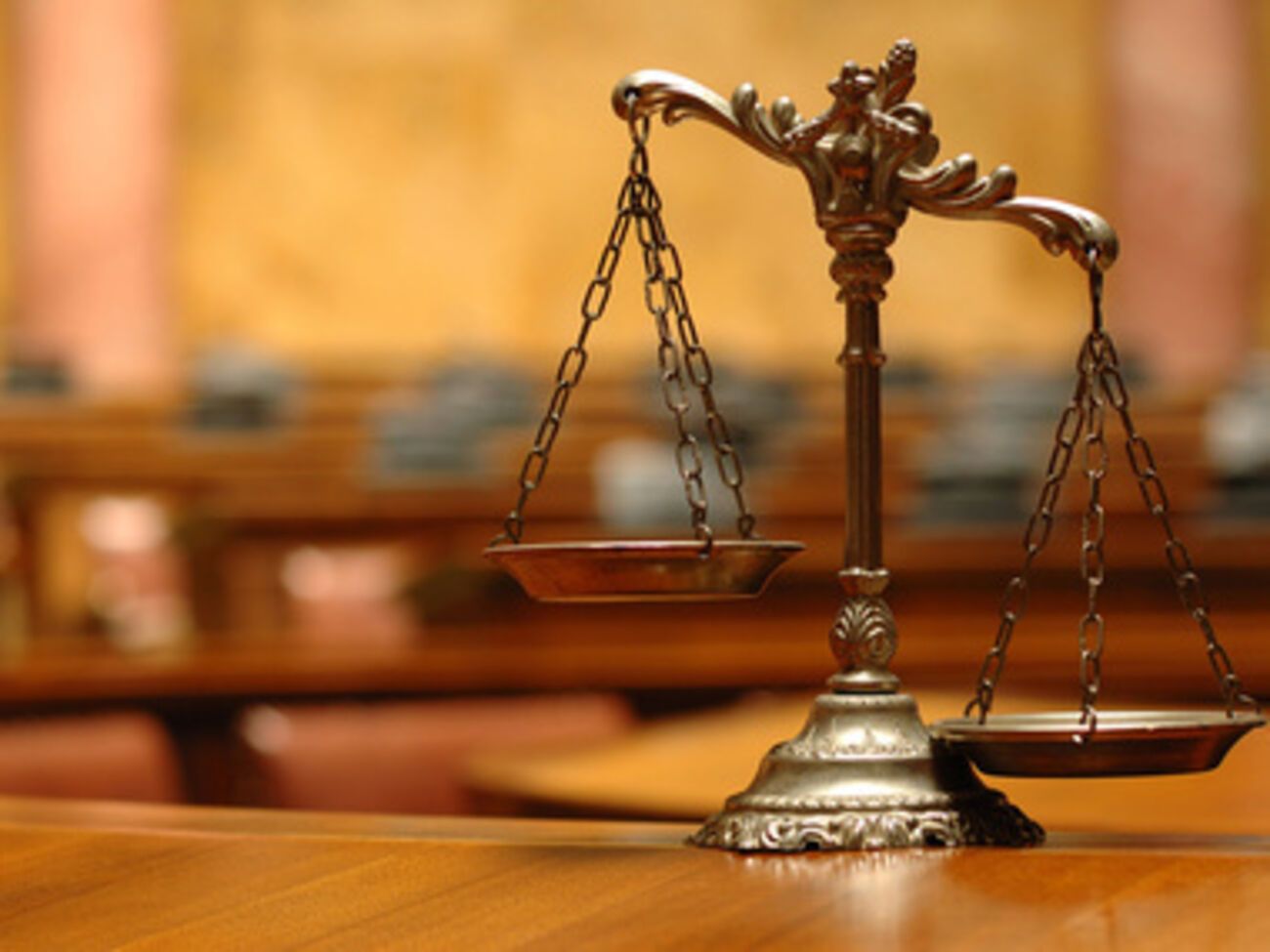 Оппозиция требует освобождения активистов