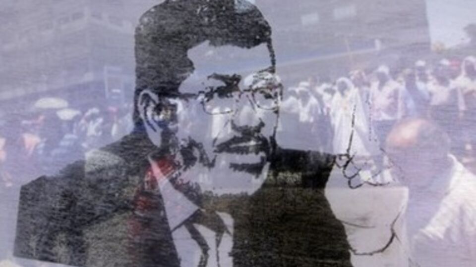 Суд над Мурси снова перенесли