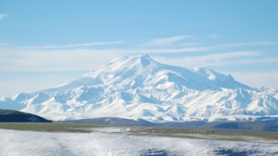 Гора Эльбрус