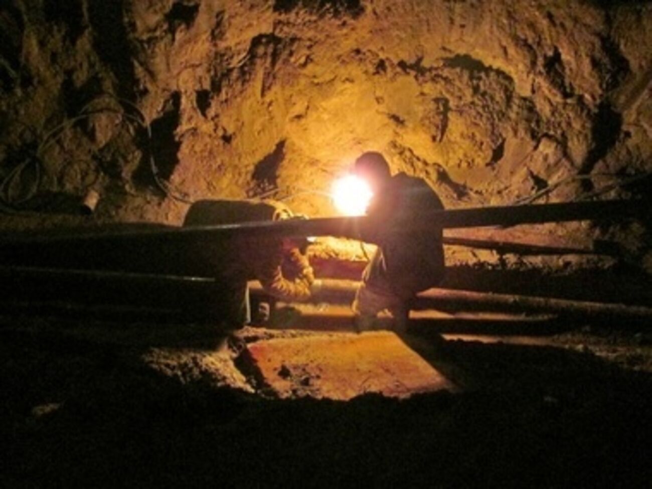 Ликвидацией повреждений занимаются аварийно-восстановительные бригады