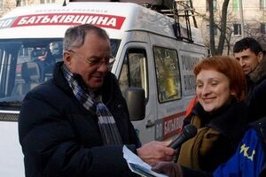 Владимир Яворивский (слева)