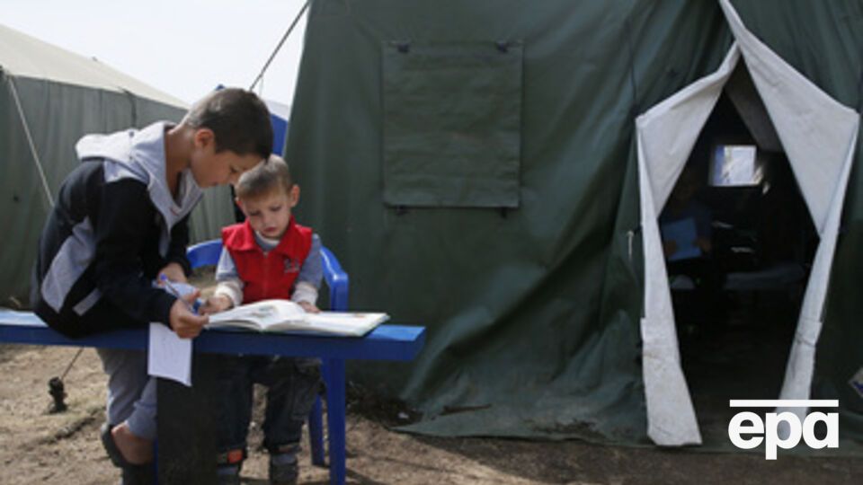 В Литву отправятся 15 детей