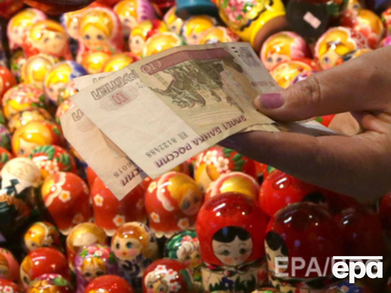 Власти РФ надеются на скорое укрепление российской валюты