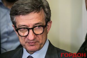 По аэропорту Донецка ведутся переговоры