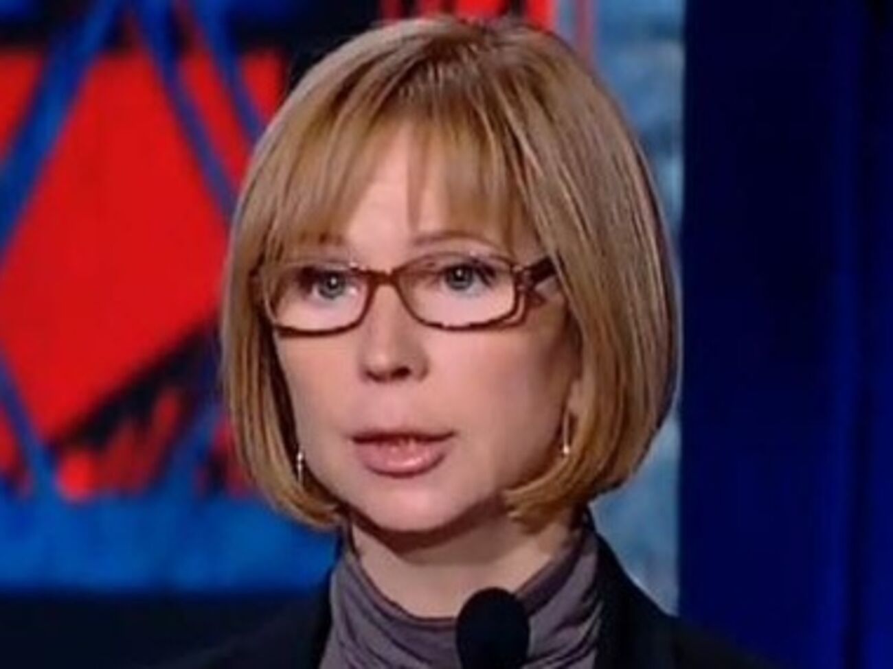 Довгань: Мне тоже хотелось ударить Шуфрича, но я же этого не сделала. Мы же не можем все драться!