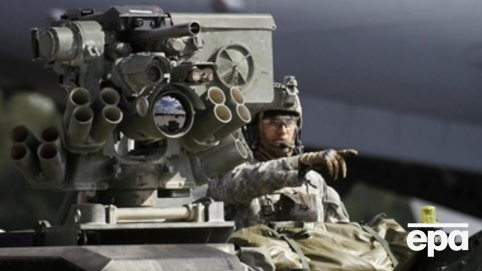 США отправляет в Европу бронетанковое подразделение