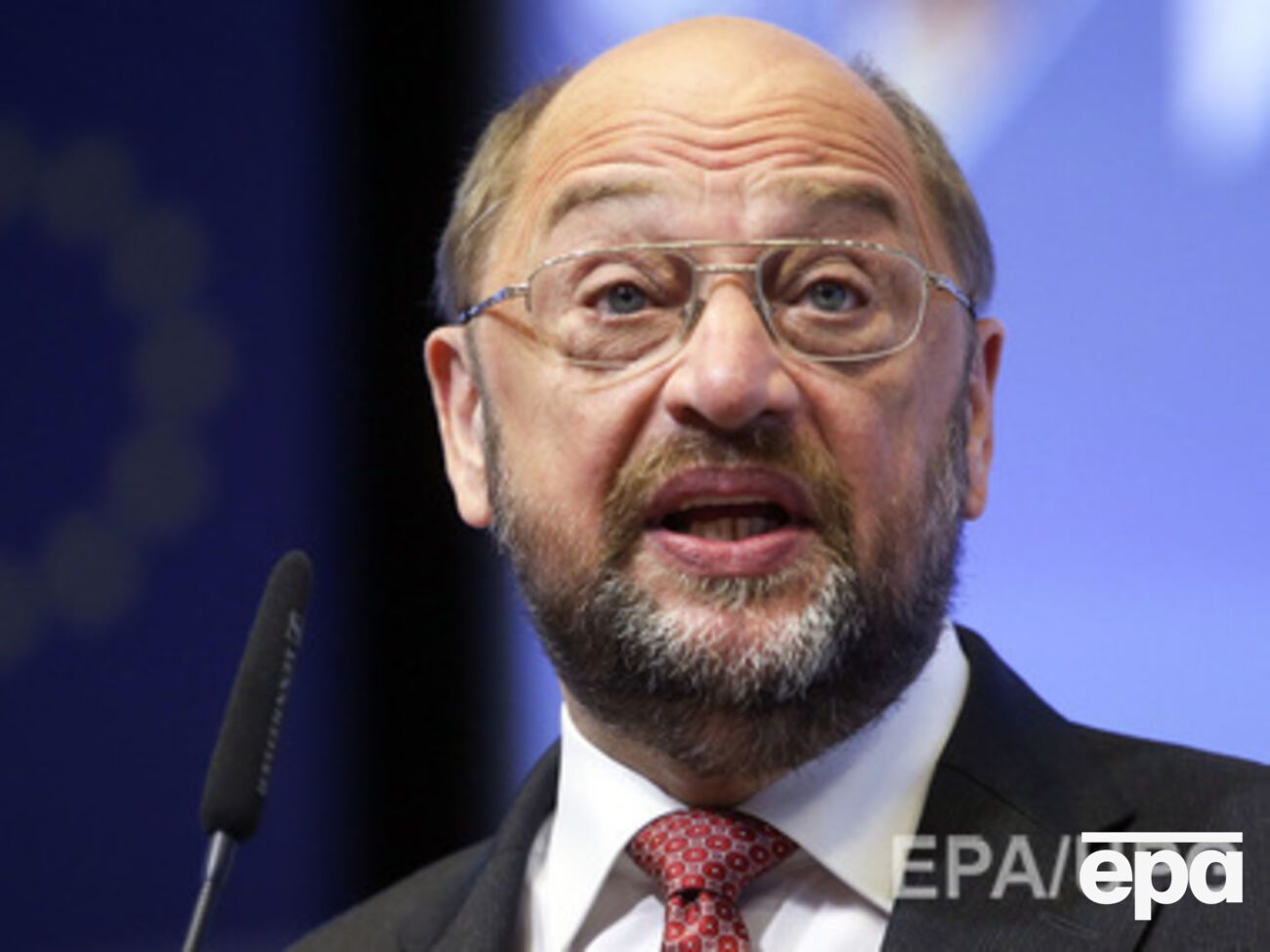 Шульц назвал российские "санкции" необоснованными