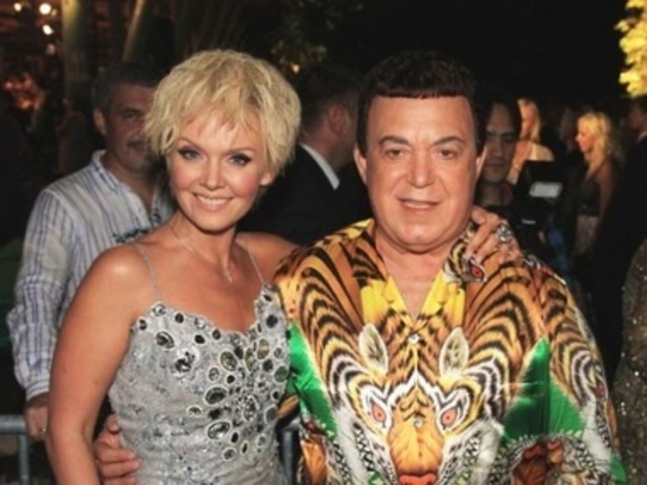 Не все хотят видеть в Лондоне Кобзона и Валерию