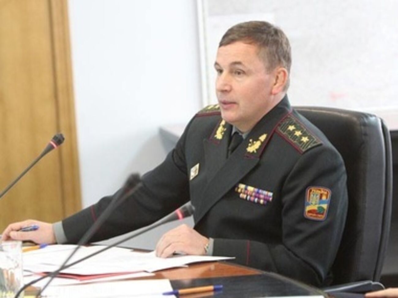 Гелетей поедет в зону АТО вместе с волонтерами