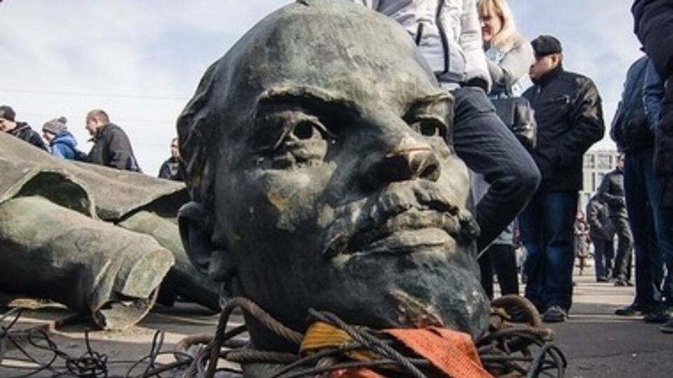 "Ленинопад" в Украине продолжается