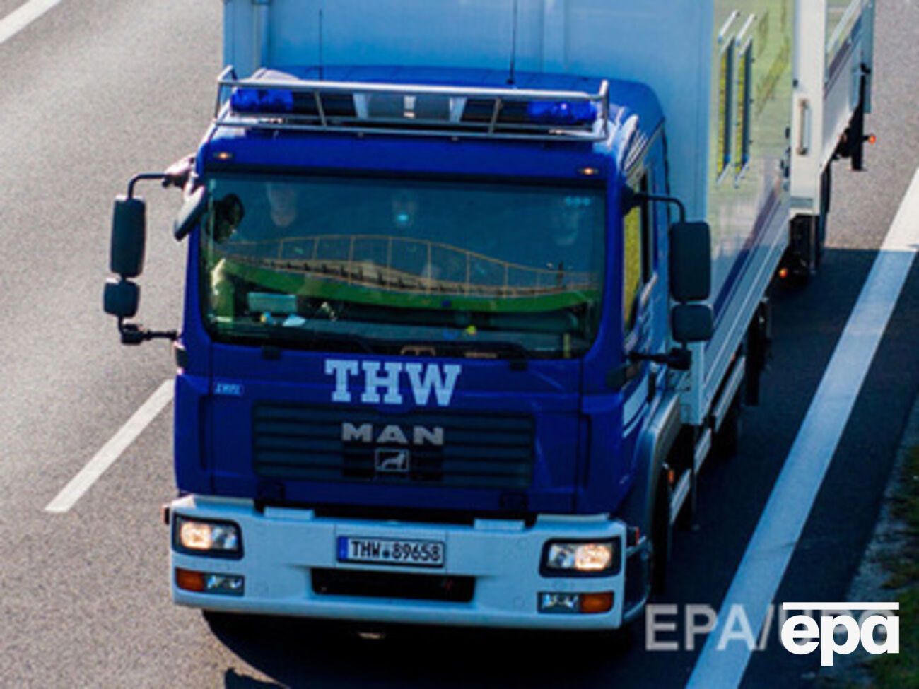 Украина не будет принимать грузовики из Крыма