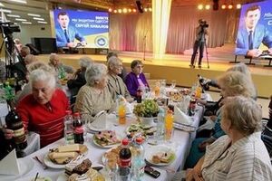 Для надежности избирателей еще и подпаивают