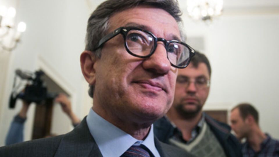 Губернатор Донецкой области Сергей Тарута сегодня был уволен с занимаемой должности