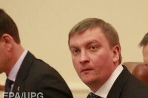 Петренко готов испробовать люстрацию на себе