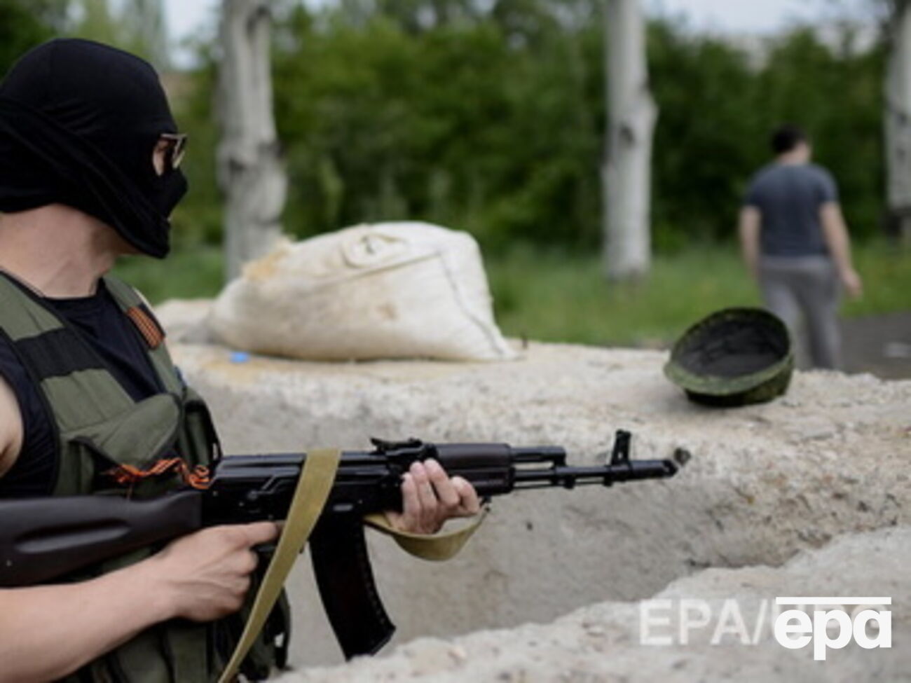 Террористы продолжают захватывать заложников