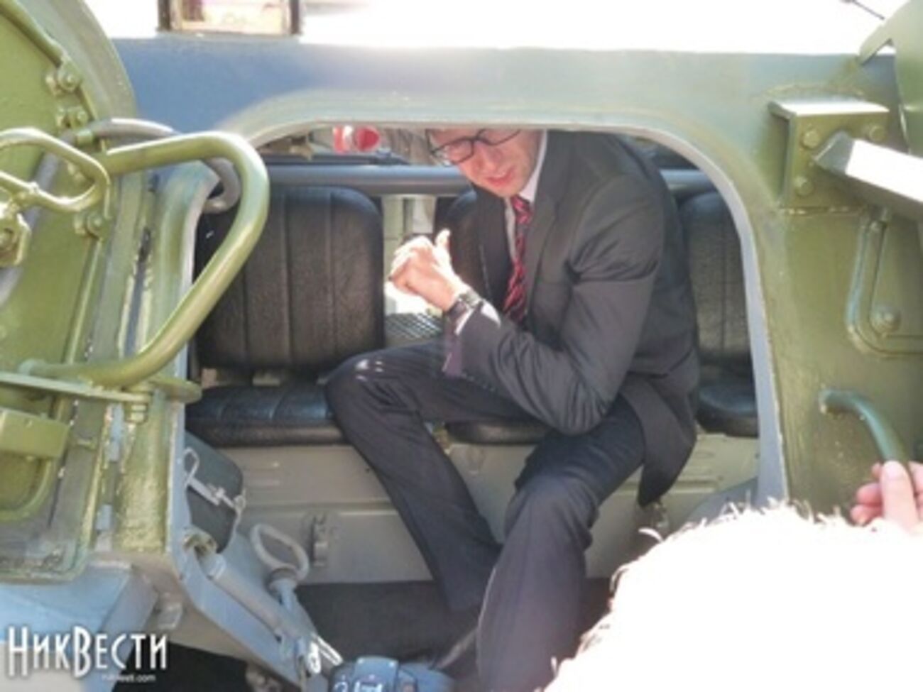 Арсений Яценюк: За 10 тысяч гривен продавали то, что сегодня стоит миллион двести тысяч