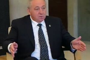 Александр Кихтенко