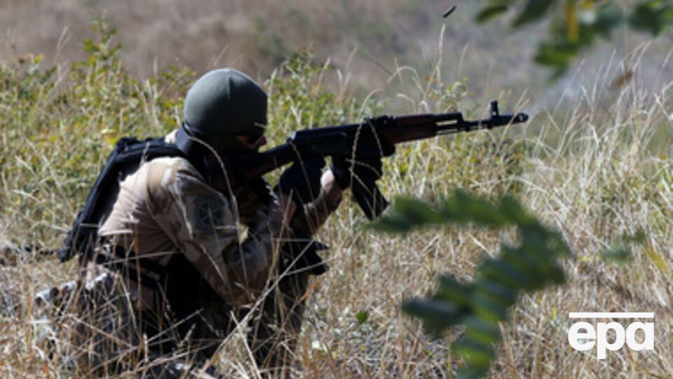 Из плена боевиков освободили шестерых военных и одного журналиста