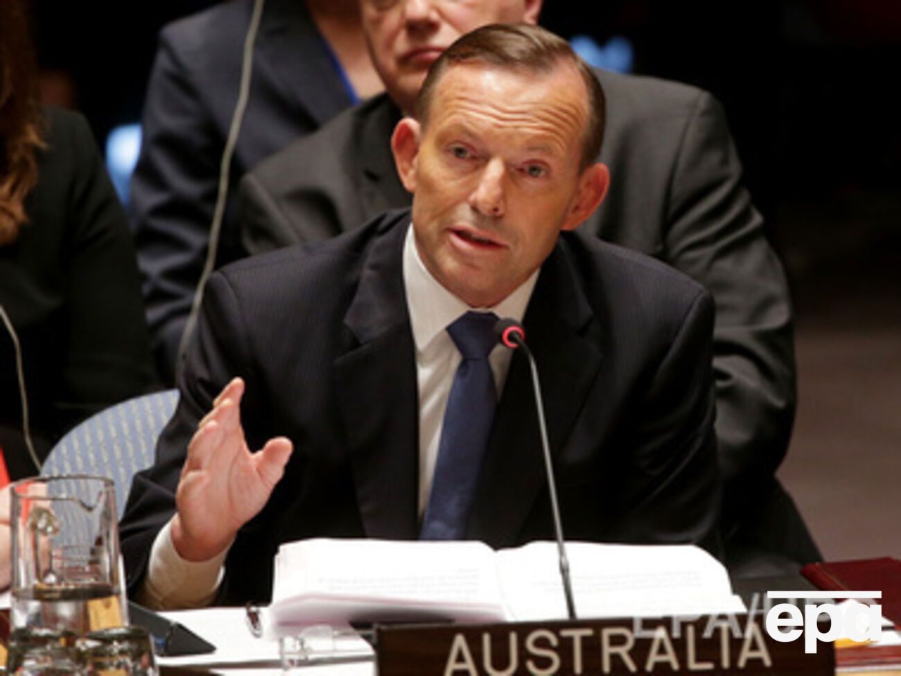 Тони Эбботт: Мы обязаны принять российского лидера