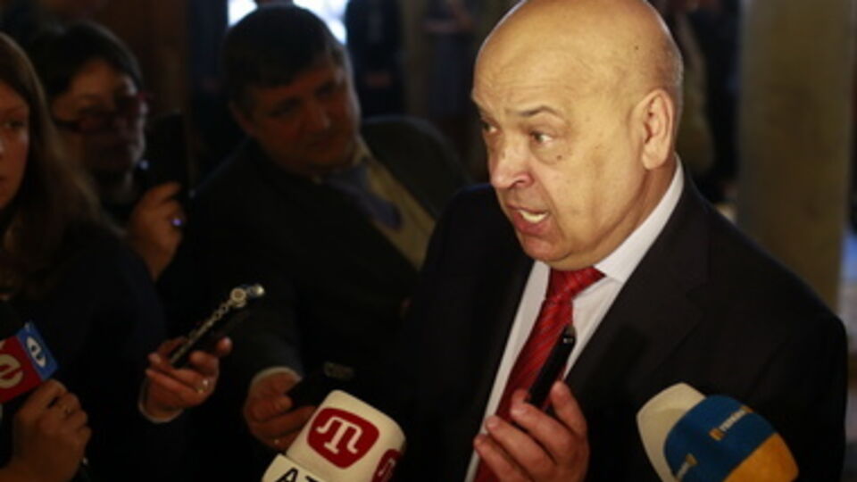 Геннадий Москаль встречался с жителями области под звуки взрывов