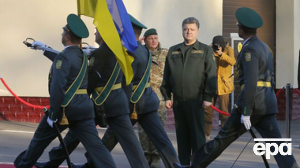 Петр Порошенко: Стратегия заключается в том, что мы победить можем только мирным путем