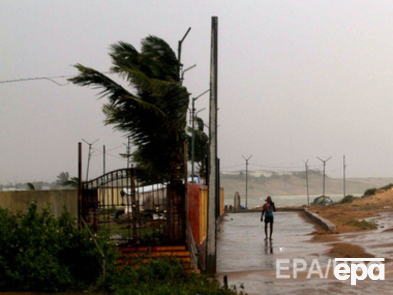 Мощность стихии падает