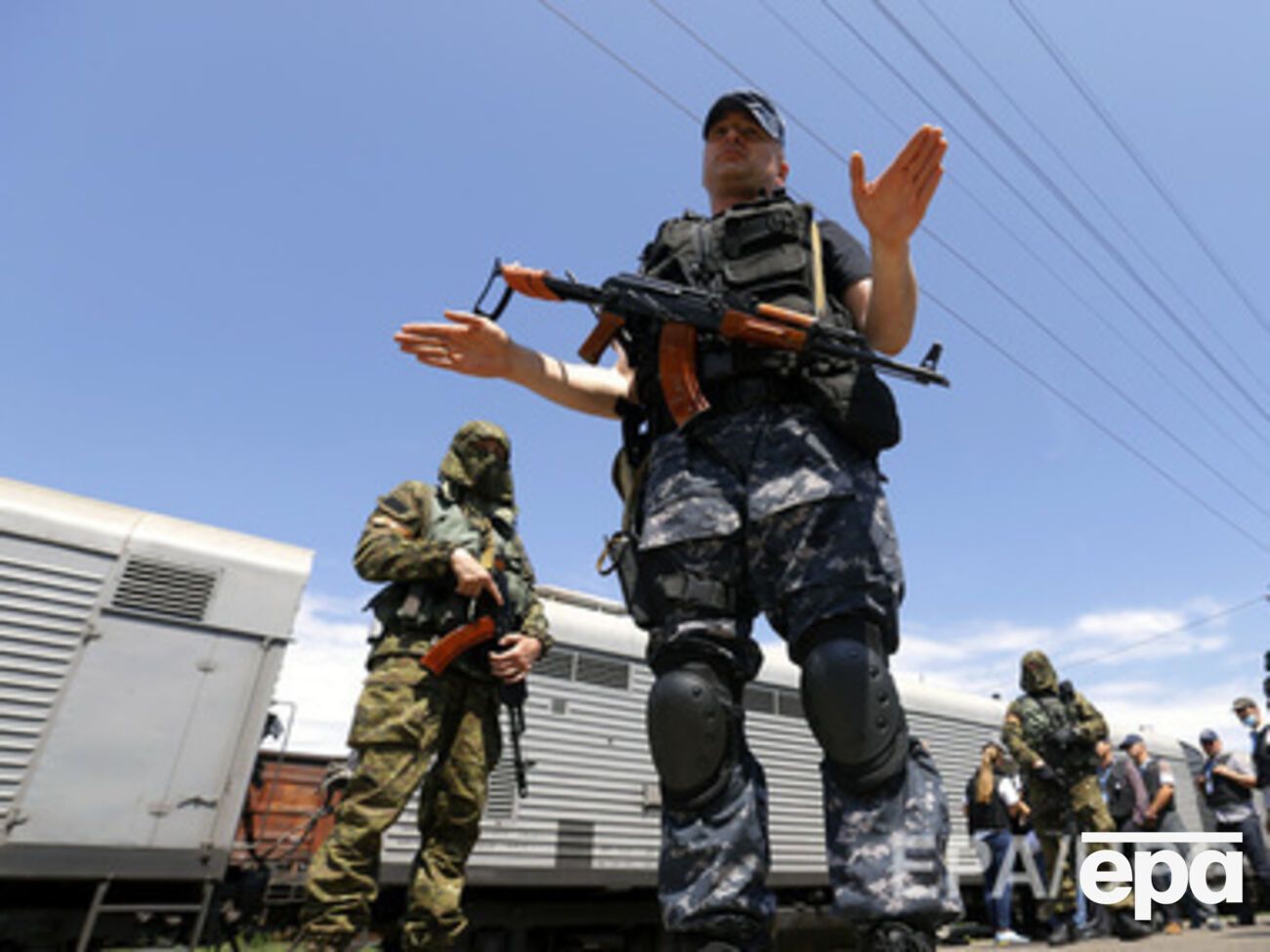 Поставки боевиков и амуниции из РФ не прекращаются