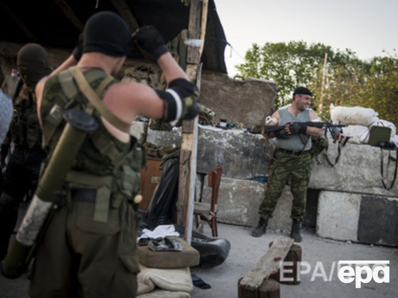 Стычки между бандами на Донбассе продолжаются