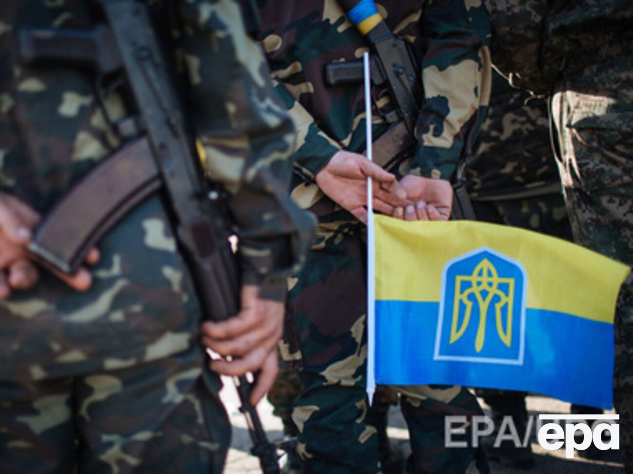 Украинские войска продолжают отражать атаки боевиков