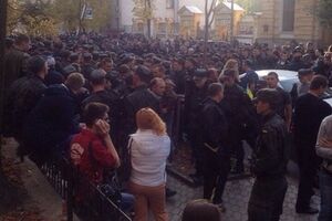 Бойцы Нацгвардии вышли на протест под Администрацию президента. Фоторепортаж