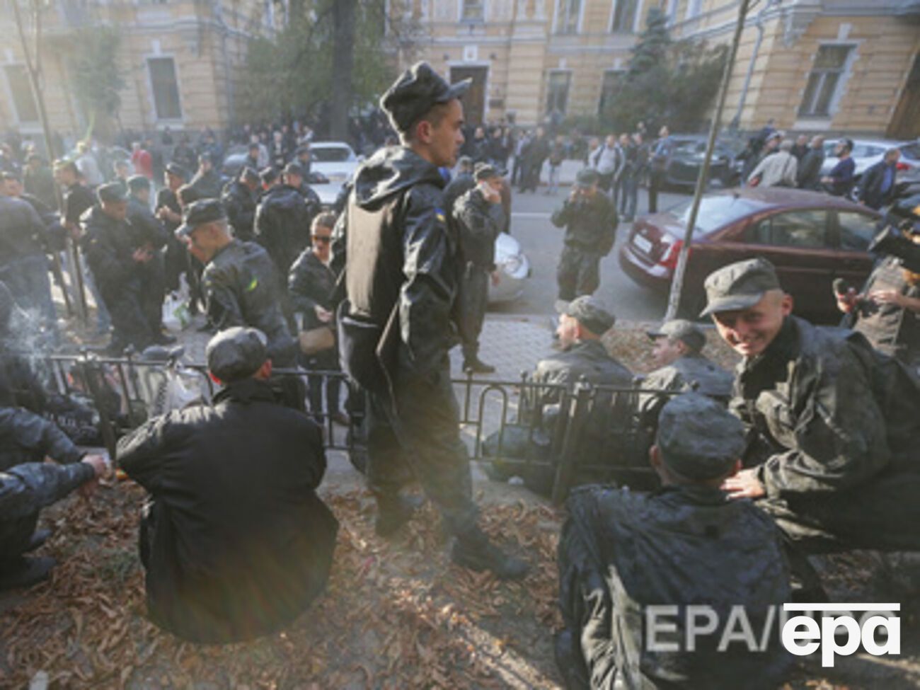 Полторак уверен, что бойцы Нацгвардии скоро вернутся к выполнению обязанностей