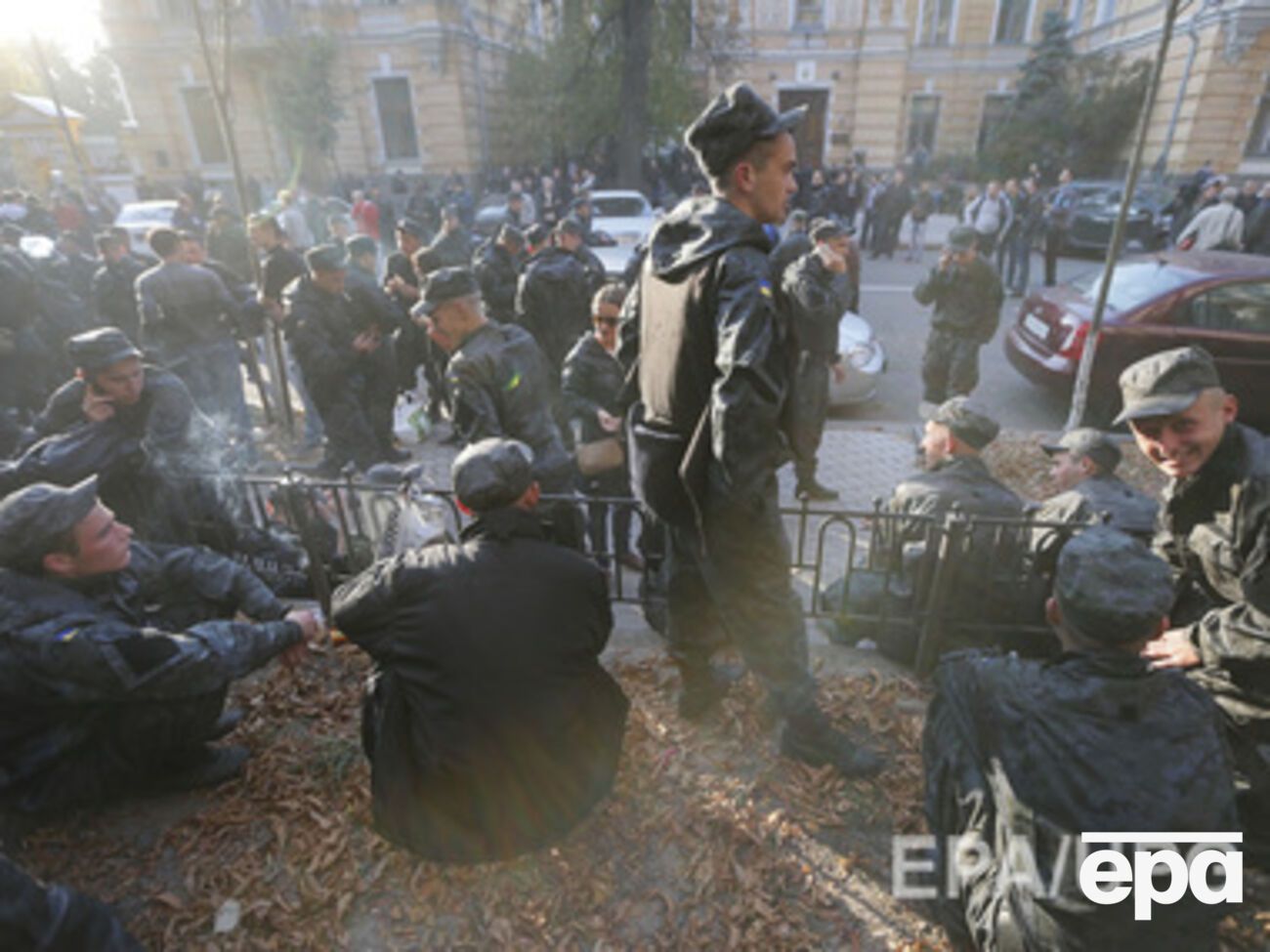 Вопрос о демобилизации "срочников" будет решаться после 16 октября