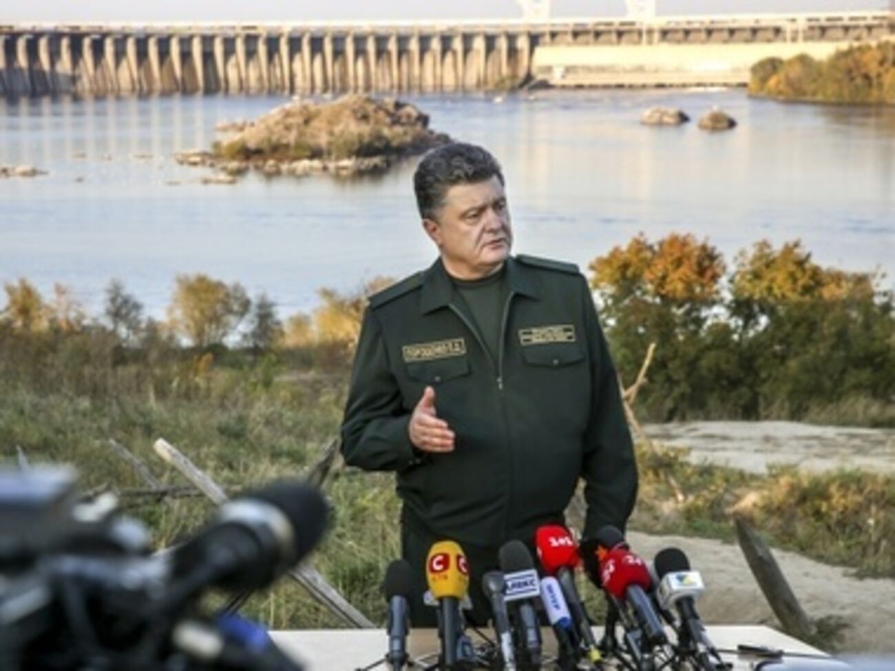 Петр Порошенко: Казаки &ndash; это те, кто оборонял родной край