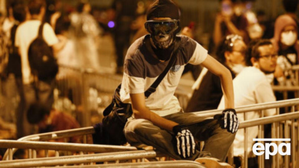 В Гонконге продолжаются активные протесты