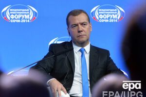 Медведев заявил, что отвод войск --- личное дело РФ