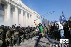 Кто стоит за бунтом срочников, столкновениями у Рады и к чему это приведет?