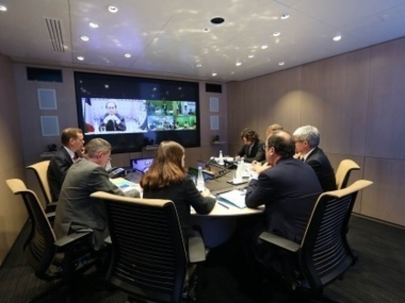 Мировые лидеры подчеркнули важность полного применения минского протокола от 5 сентября