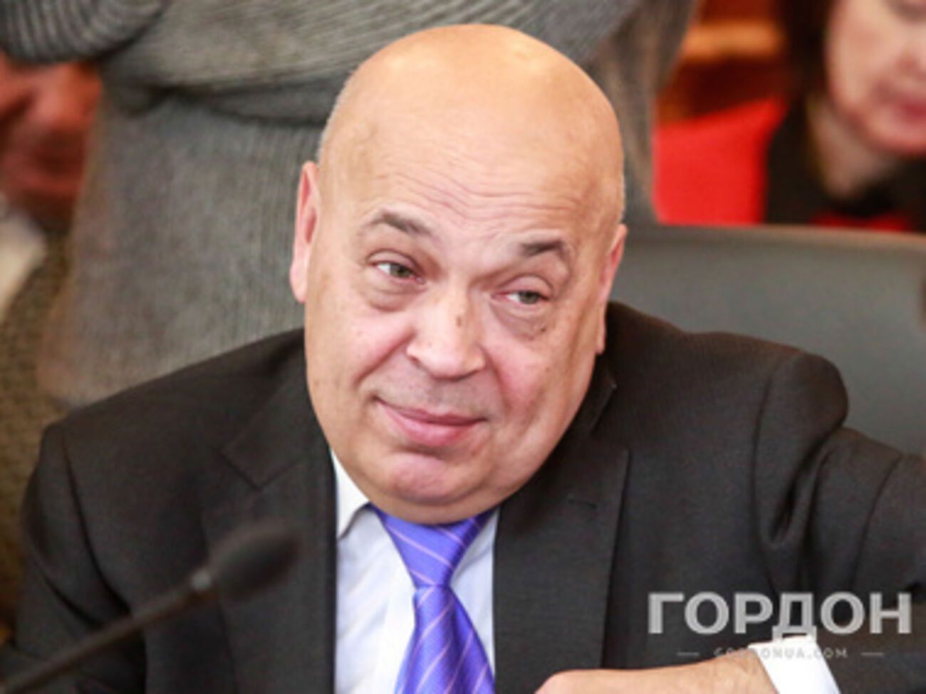 Геннадий Москаль: Посещать некоторые школы Луганской области опасно