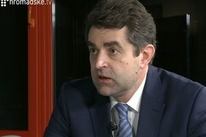 Евгений Перебийнис: В Крыму под эгидой российских общественных организаций реализуется программа "Поезд надежды Крым"