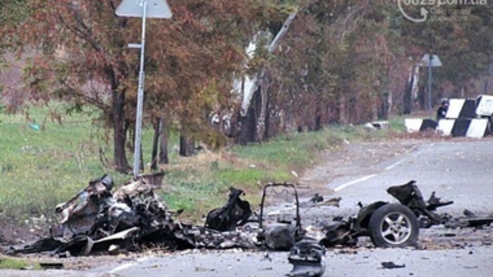 По данным местных СМИ, взорвался автомобиль, на котором ехали диверсанты