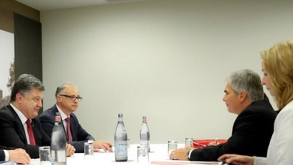 В Милане состоялась встреча Петра Порошенко и Вернера Файманна