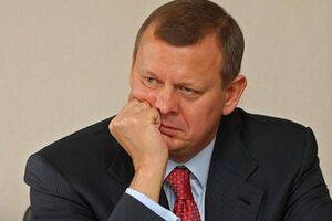 Сергей Клюев лишился девяти соток