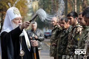 Больше всего люди доверяют украинской армии и Церкви